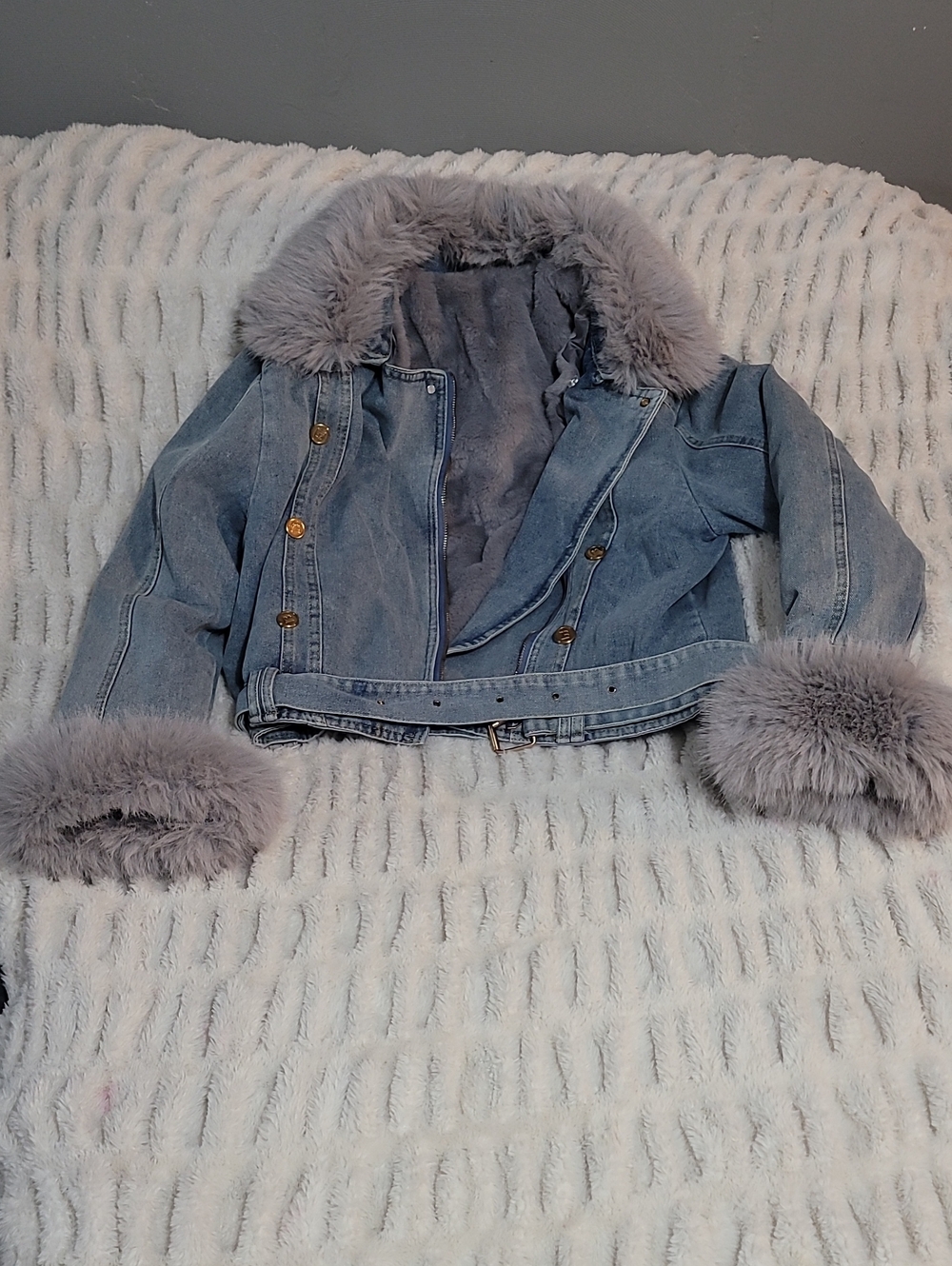 Light Blue Denim Jacket with Gray Faux Fur Trim. Removeable Liner And Fur